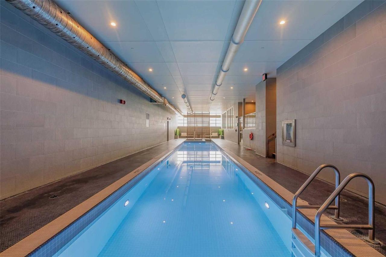 Three-Bedroom Condo With Free Parking Nearby Cn Tower With Lake View Toronto Exterior foto